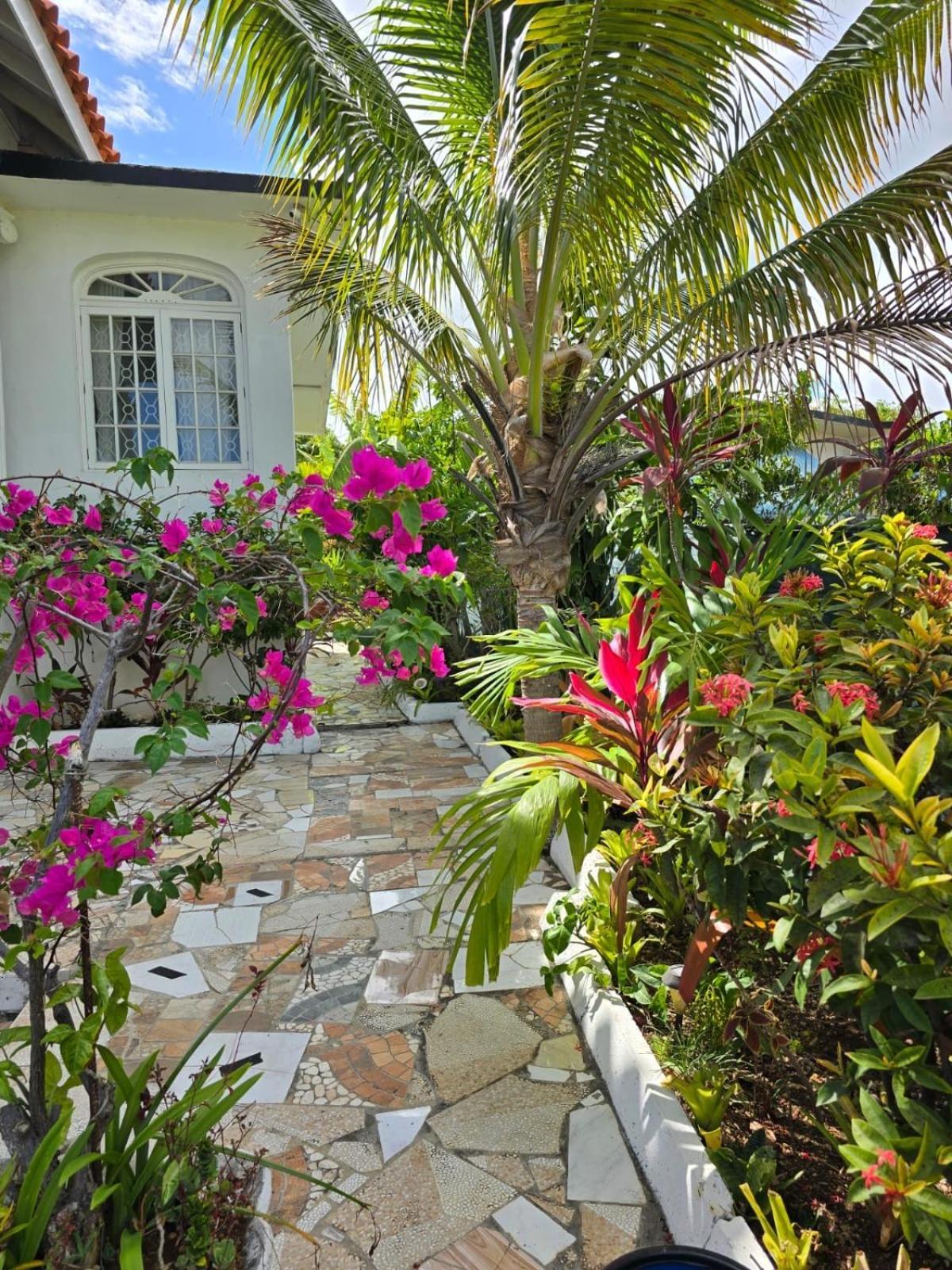 Paradise Palms Jamaica Vacation Rental Montego Bay Exterior foto