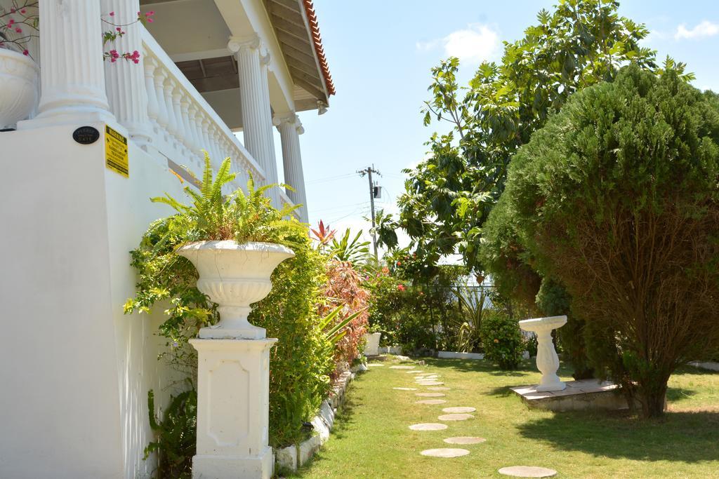 Paradise Palms Jamaica Vacation Rental Montego Bay Exterior foto